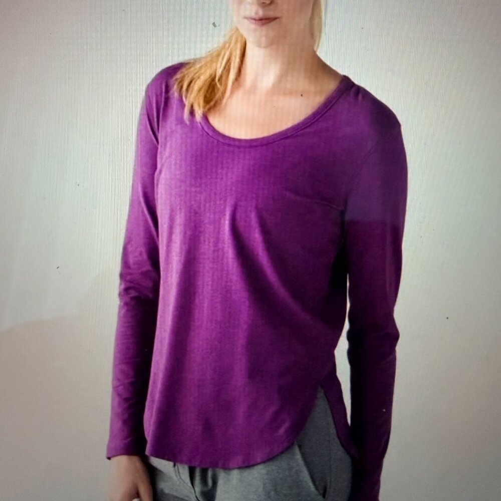 Lululemon Emerald Long Sleeve Top Size 8 Purple Heathered Scoop Neck Athleisure